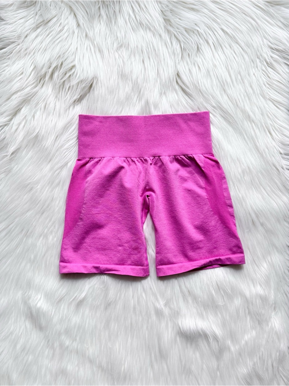 NVGTN Contour Seamless Pro Shorts Bubblegum Pink
